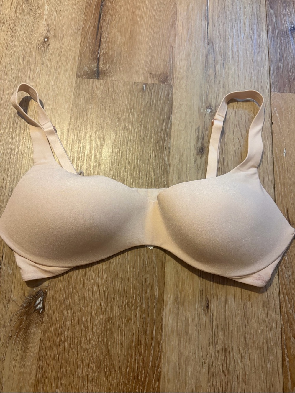 PINK Victoria's Secret Smooth Light Beige T-Shirt Bra